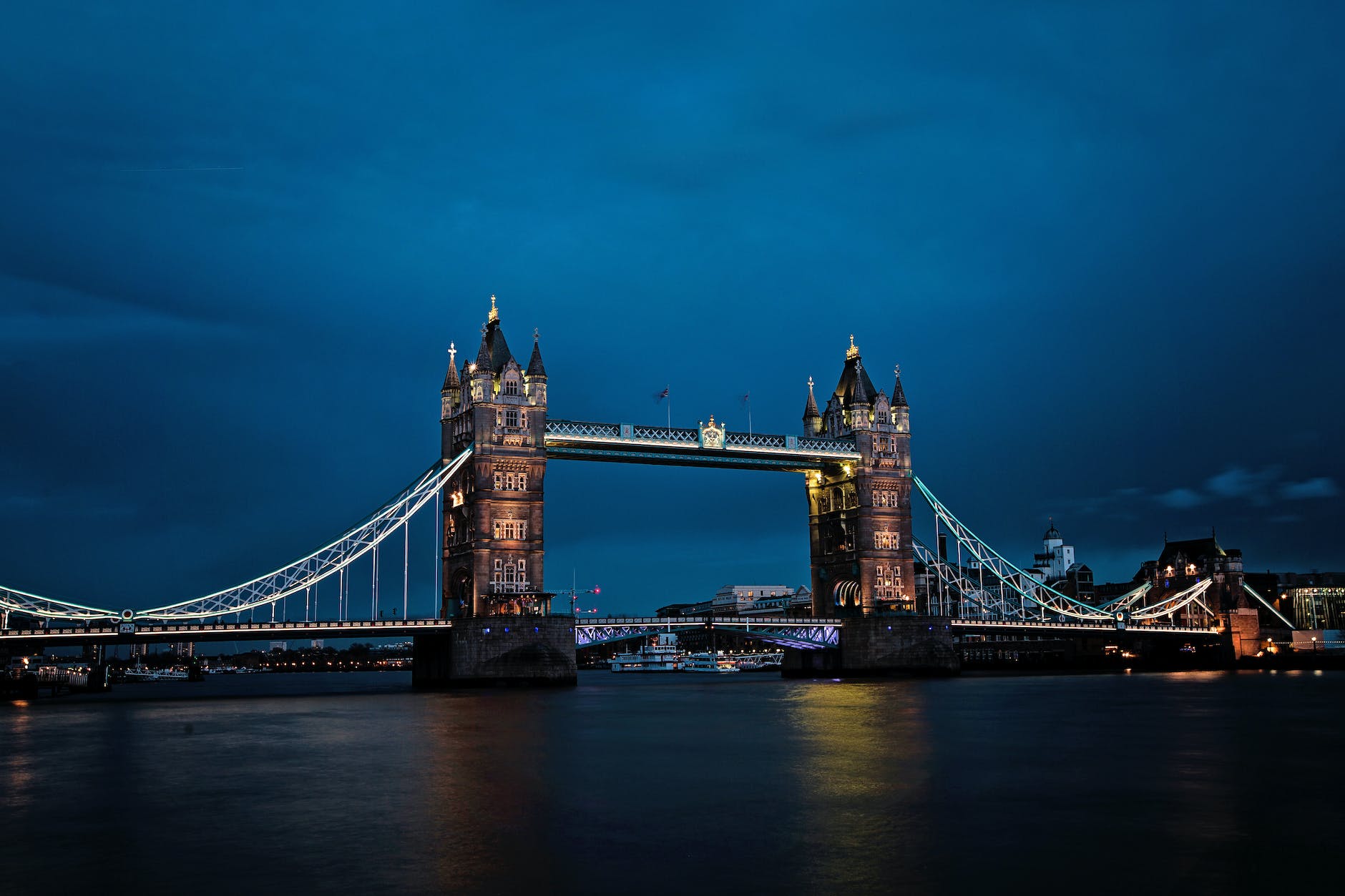 tower bridge