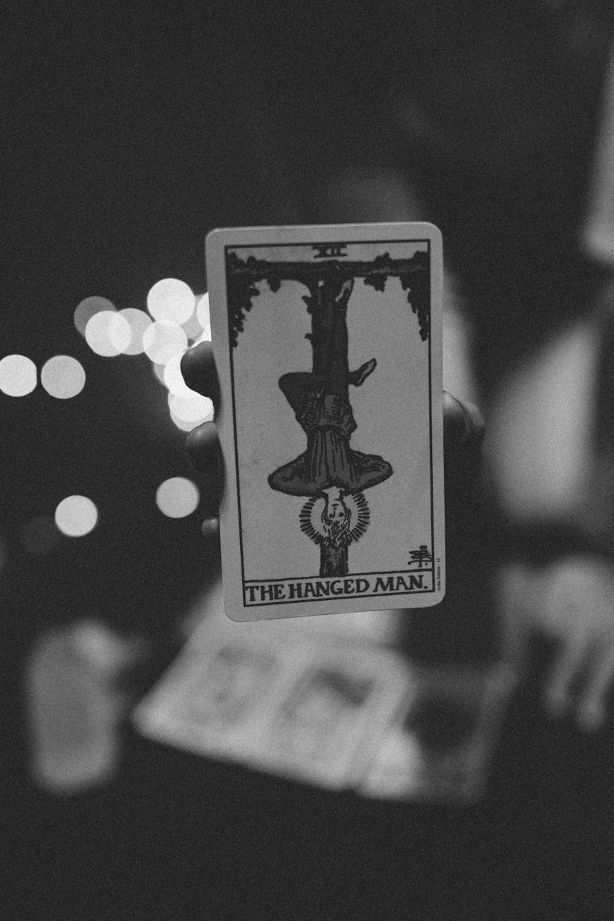 the hanged man card